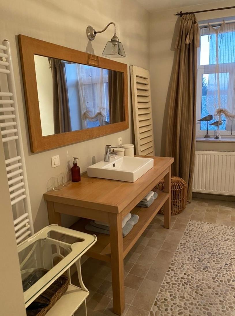 B&B Jadis Et Naguere Noduwez Exterior foto